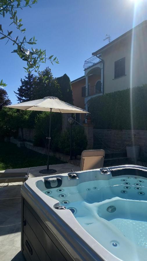 Il Girasole Hotel Strevi Buitenkant foto