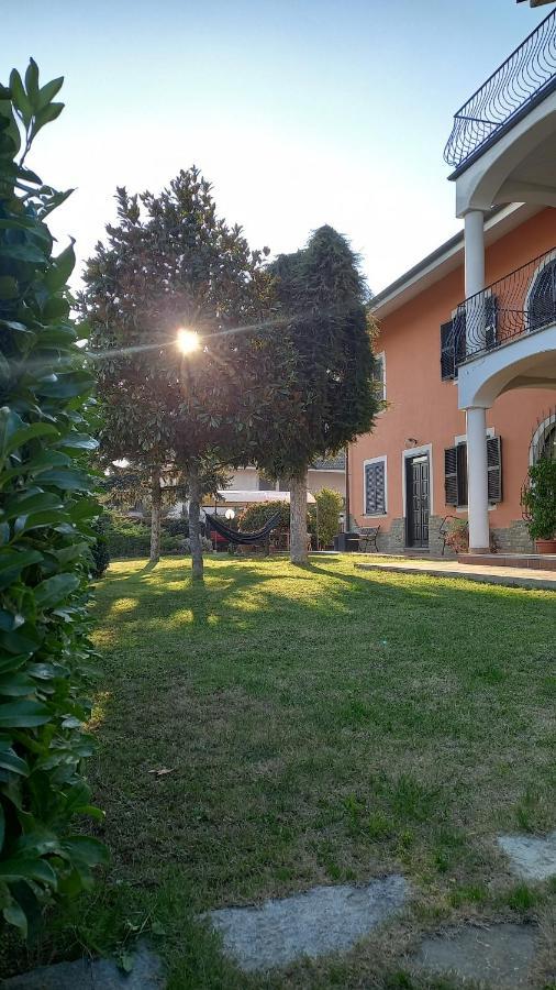Il Girasole Hotel Strevi Buitenkant foto
