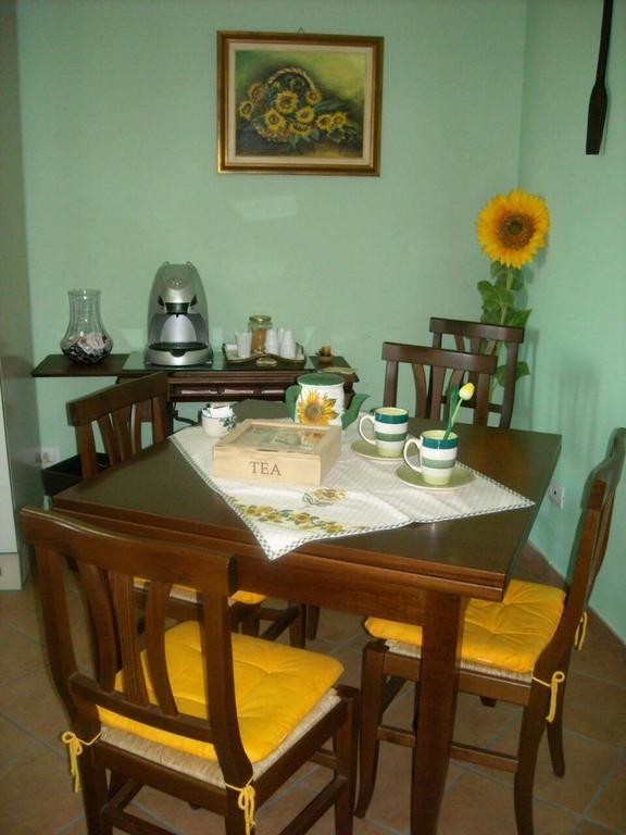 Il Girasole Hotel Strevi Buitenkant foto