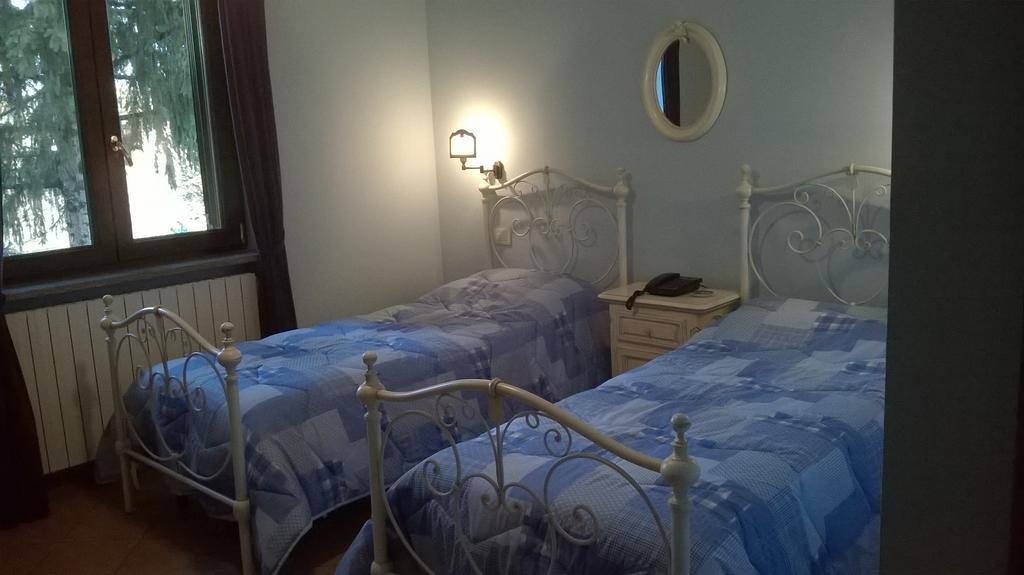 Il Girasole Hotel Strevi Kamer foto