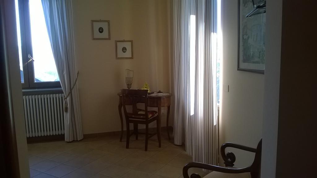 Il Girasole Hotel Strevi Kamer foto