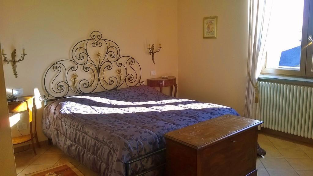 Il Girasole Hotel Strevi Buitenkant foto