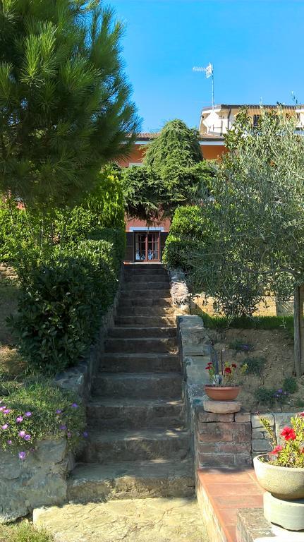 Il Girasole Hotel Strevi Buitenkant foto