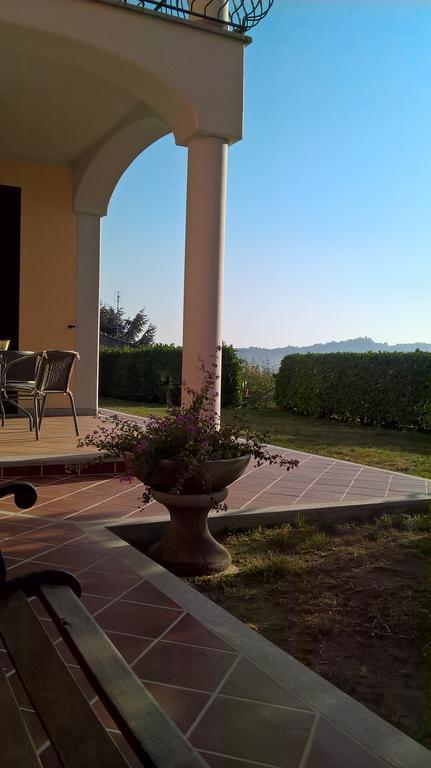 Il Girasole Hotel Strevi Buitenkant foto