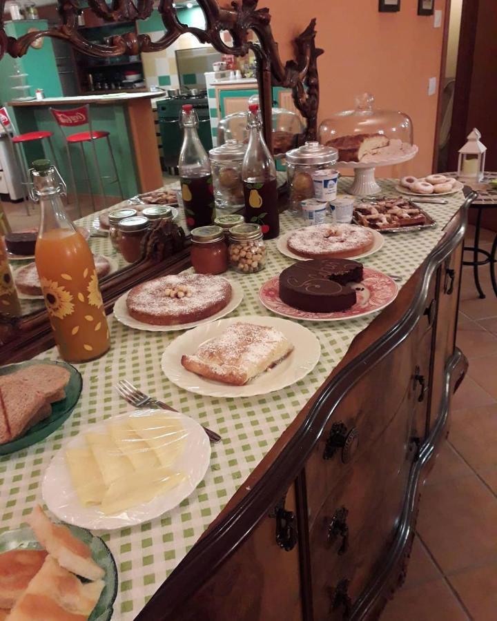 Il Girasole Hotel Strevi Buitenkant foto